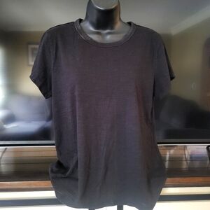 Plain black t-shirt